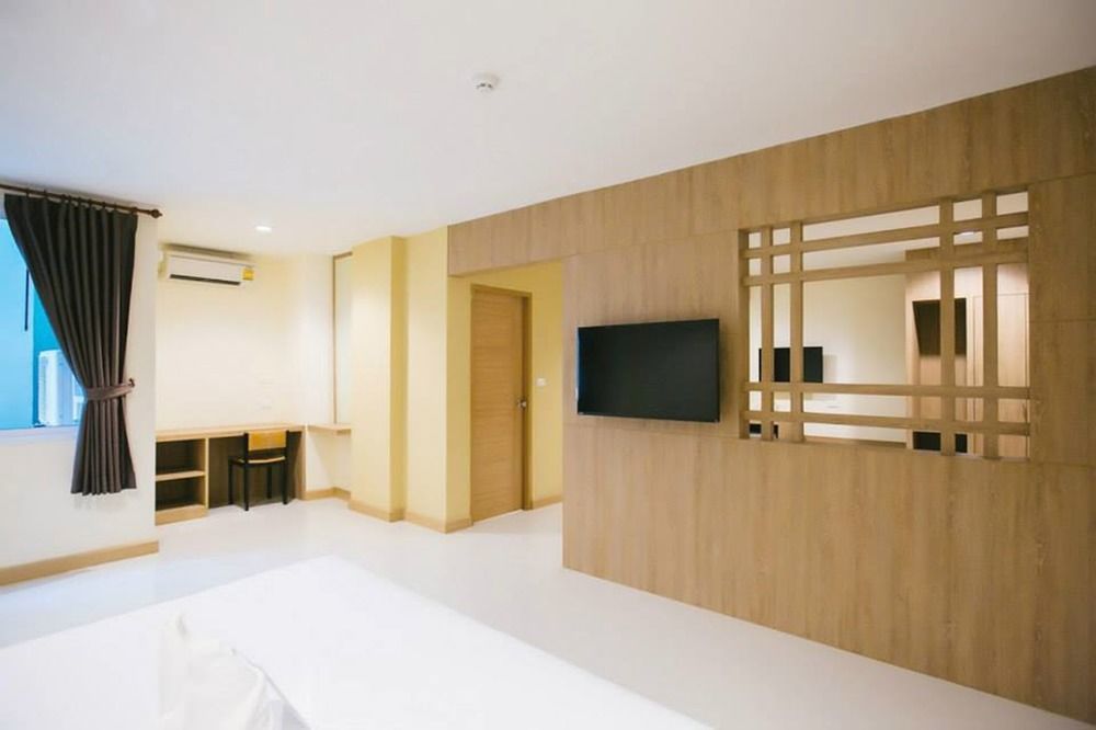 Omg Hotel Хон Каен Экстерьер фото