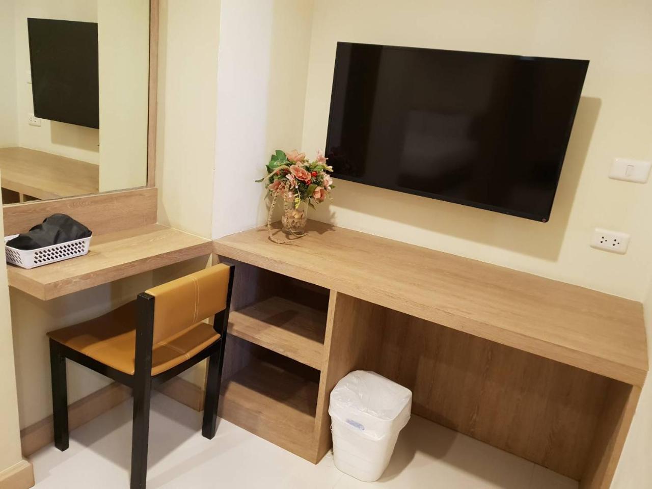 Omg Hotel Хон Каен Экстерьер фото
