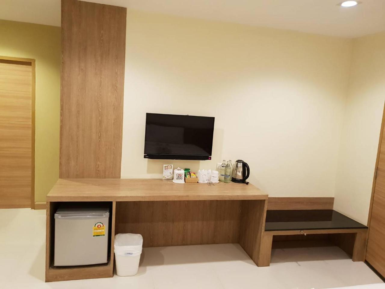 Omg Hotel Хон Каен Экстерьер фото